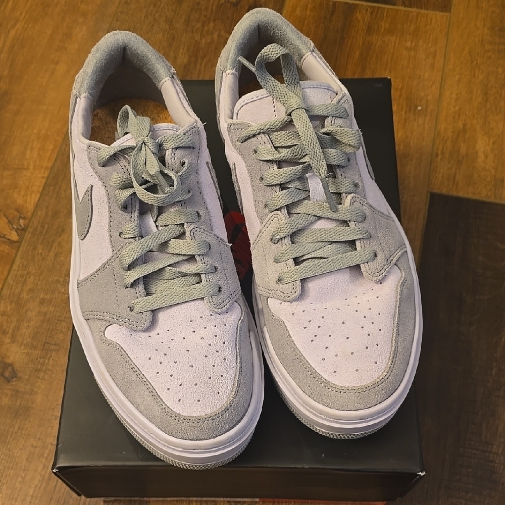 Stealth/Titanium Womens Air Jordan 1 Elevate Low 9.5